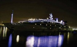 rm elegant luxury charter3 250x153 5 luksusowych jachtów