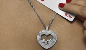 Biżuteria prezentem na walentynki