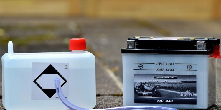 samochodowy akumulator